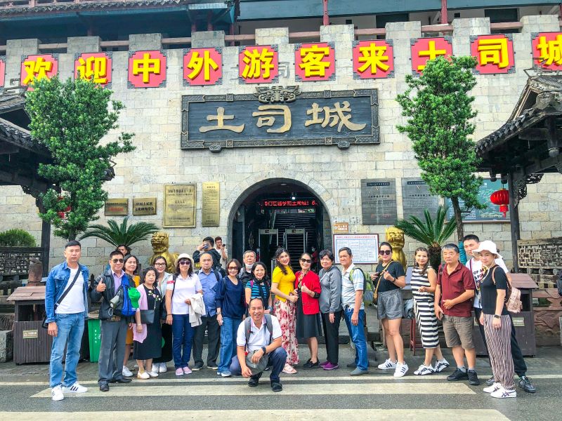 Đoàn khách Đất Việt Tour du lịch Trung Quốc
