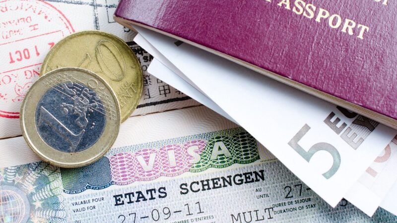 Các điều kiện và cách gia hạn visa Schengen (Ảnh: Sưu tầm)
