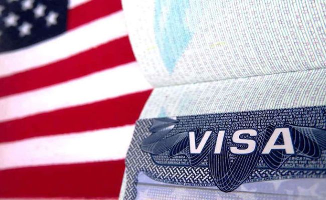 Gia hạn visa du học Mỹ qua đường bưu điện ( ảnh: Sưu tầm)