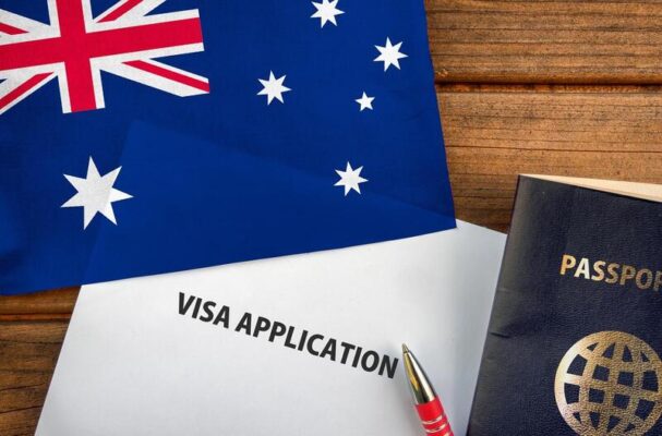 Lưu ý quan trọng khi kiểm tra visa (Ảnh: sưu tầm)