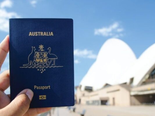 Visa Úc – “Tấm vé thông hành” mơ ước của nhiều du khách (ảnh: Sưu tầm)