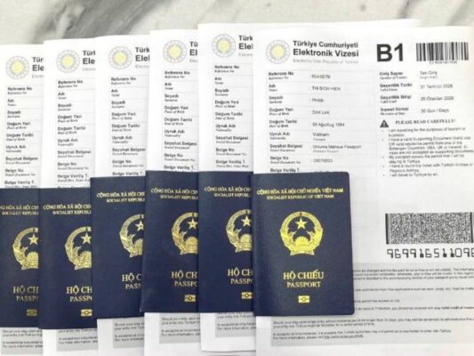 Chuẩn bị hồ sơ đầy đủ trước khi xin visa (Ảnh: sưu tầm)