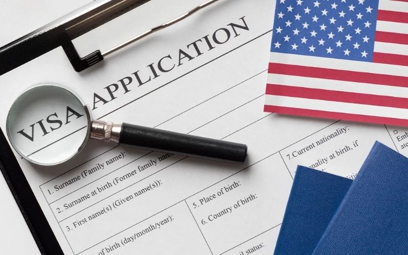 Cần giấy tờ chứng minh công việc khi xin visa công tác Mỹ (Ảnh: Sưu tầm)