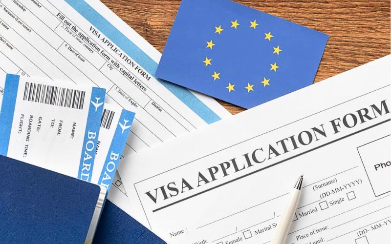 Khi sở hữu visa này, bạn sẽ có nhiều quyền lợi đáng giá (Ảnh: Sưu tầm)